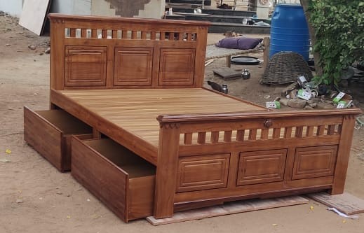 Carved wooden cot / bed — project 5