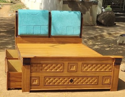 Carved wooden cot / bed — project 6